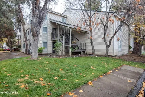 2335 Roundhouse Rd, Sparks, NV 89431