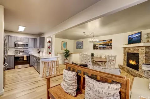 758 Milky Way Ct #B, Stateline, NV 89449