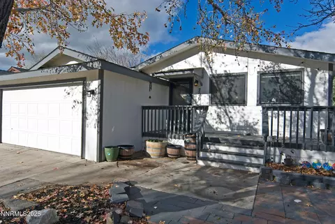 296 Ave De La Bleu De Clair, Sparks, NV 89434