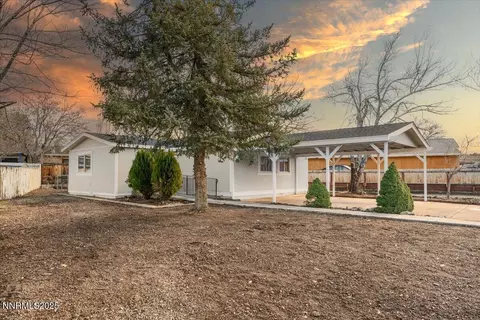 140 Sugar Hill Dr, Sun Valley, NV 89433