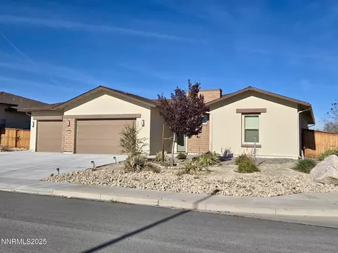 162 Jennys Ln, Fernley, NV 89408
