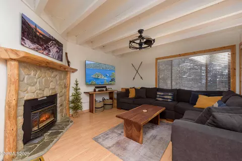 233 Clubhouse Cir, Stateline, NV 89449