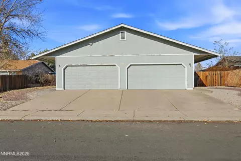794 Wagon Dr, Gardnerville, NV 89460