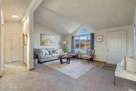 8905 Iroquois Trl, Stagecoach, NV 89429