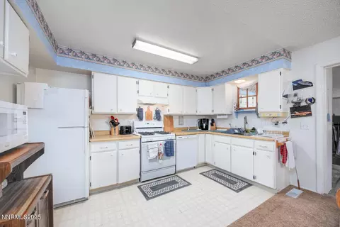 Kitchen - 3395 Duane Dr, Fallon, NV 89406 photo 1 of 1