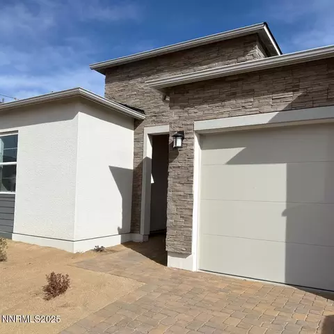 11586 Vinegar Peak Dr, Sparks, NV 89441