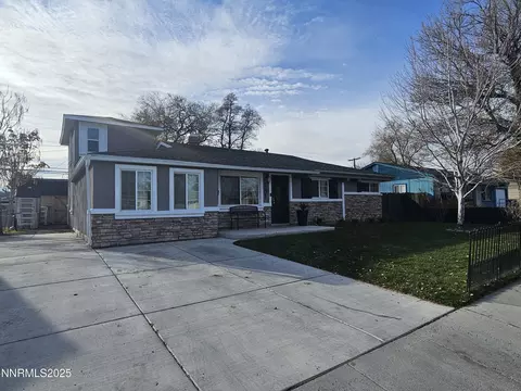 181 Quail St, Sparks, NV 89431