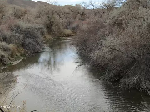 158 E Walker Rd, Yerington, NV 89447 photo 4