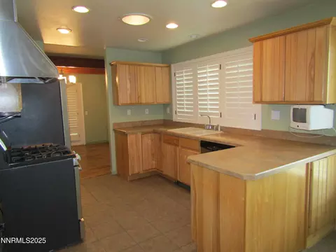 158 E Walker Rd, Yerington, NV 89447 photo 8