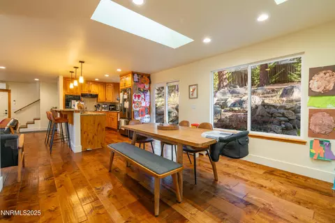Dining - 171 Pine Dr, Stateline, NV 89449 photo 2 of 2