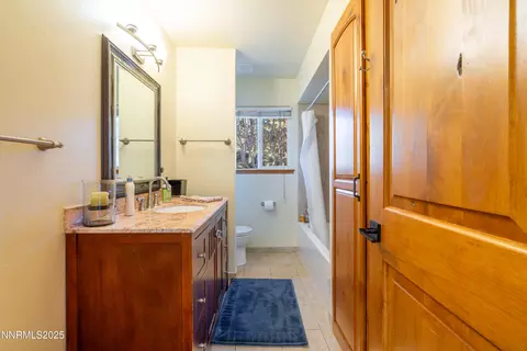 Bath - 171 Pine Dr, Stateline, NV 89449 photo 1 of 2