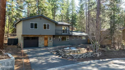 171 Pine Dr, Stateline, NV 89449