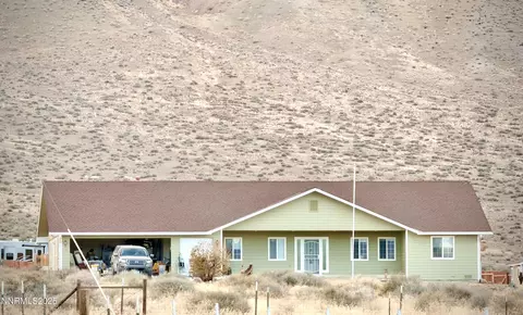 48 Wyatt Dr, Yerington, NV 89447