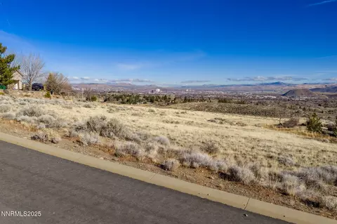 390 Questa Ct, Reno, NV 89511