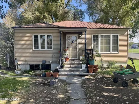 1385 S Bridge St, Winnemucca, NV 89445