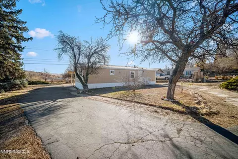 4688 E Leonesio Dr, Sun Valley, NV 89433
