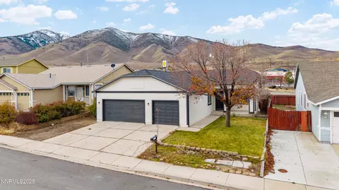 8561 Malibu Dr, Reno, NV 89506