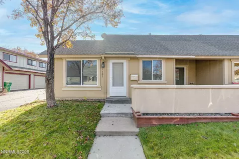 1701 London Cir, Sparks, NV 89431
