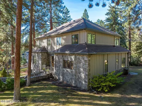 12 Kelly Cir, Glenbrook, NV 89413