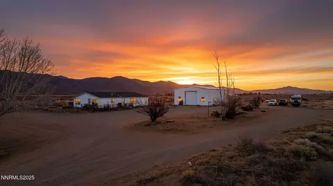 10 Burke Dr, Wellington, NV 89444