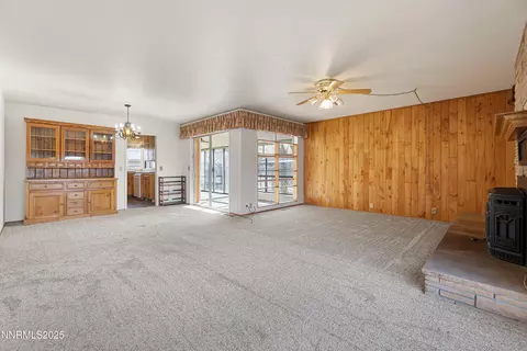 Living - 475 S Bailey St, Fallon, NV 89406 photo 1 of 3