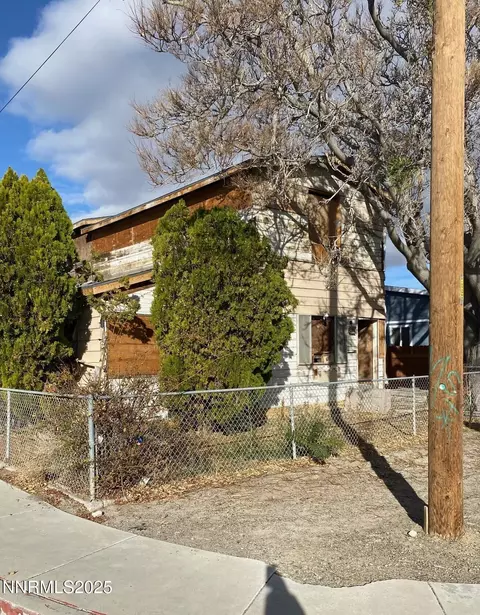 615 Grinnel Ave, Lovelock, NV 89419