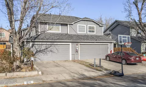 1675 Round Mountain Cir, Sparks, NV 89434