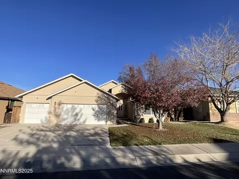 768 Divot Dr, Fernley, NV 89408
