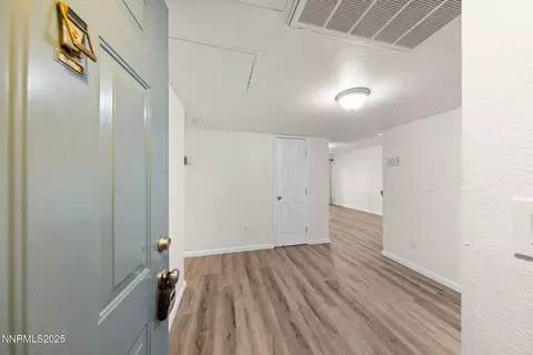 2555 Clear Acre Ln #16-1, Reno, NV 89512