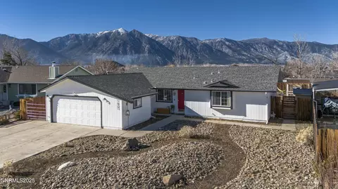 1422 Patricia Dr, Gardnerville, NV 89460
