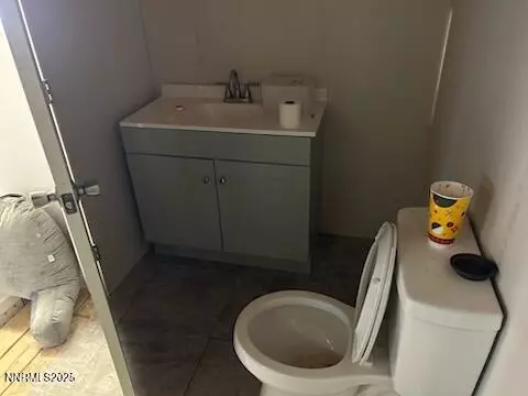 Bath - 3825 Keyes Way, Fallon, NV 89406 photo 3 of 3
