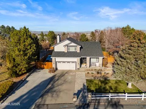 2235 Snowmass Dr, Reno, NV 89511
