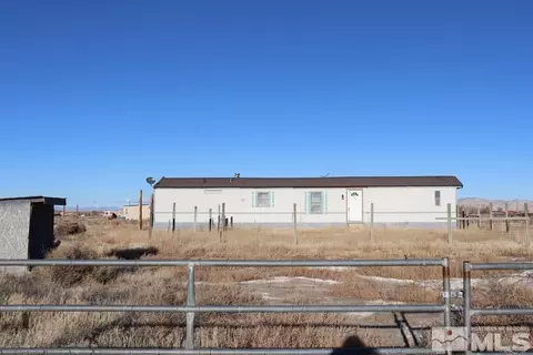 10000 Indian Ct, Winnemucca, NV 89445