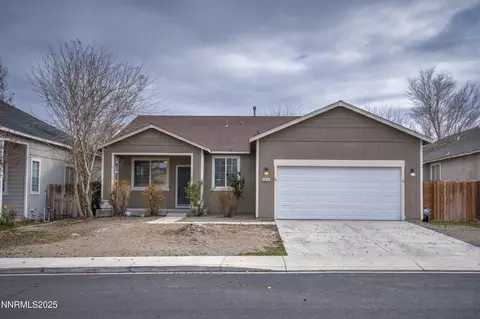 1615 Laverder Dr, Fernley, NV 89408