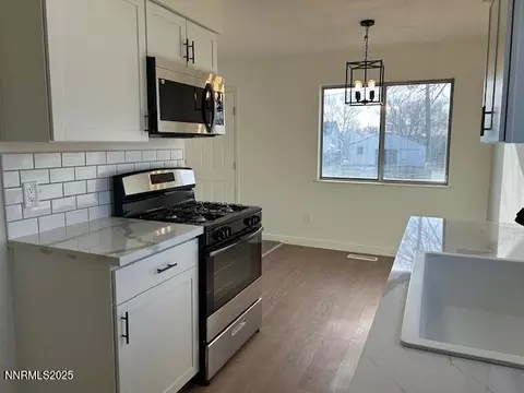 Kitchen - 943 E Front St, Fallon, NV 89406 photo 4 of 4