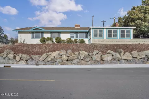 3200 Lodestar Ln, Reno, NV 89503