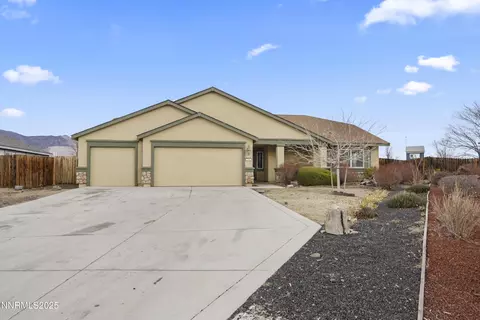 138 Bethpage Dr, Dayton, NV 89403