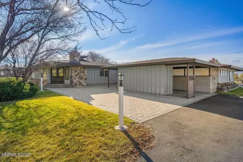 3533 E Hidden Valley Dr, Reno, NV 89502
