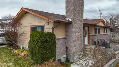 1564 Mizpah St, Winnemucca, NV 89445