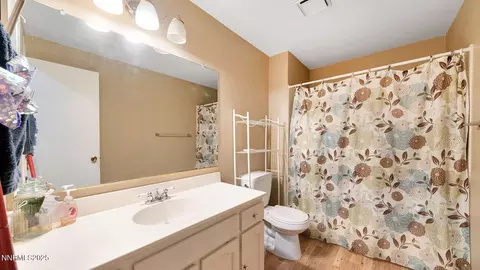 Bath - 7640 Bluestone Dr, Reno, NV 89511 photo 2 of 2