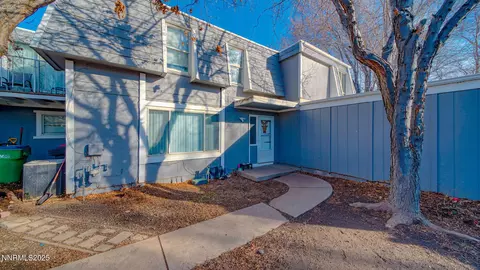 7640 Bluestone Dr, Reno, NV 89511