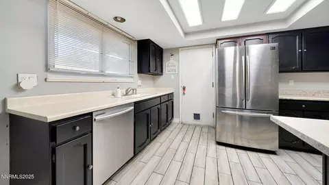 Kitchen - 7640 Bluestone Dr, Reno, NV 89511 photo 2 of 4