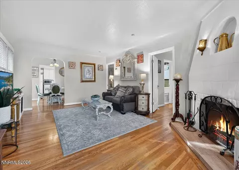 611 Nixon Ave, Reno, NV 89509