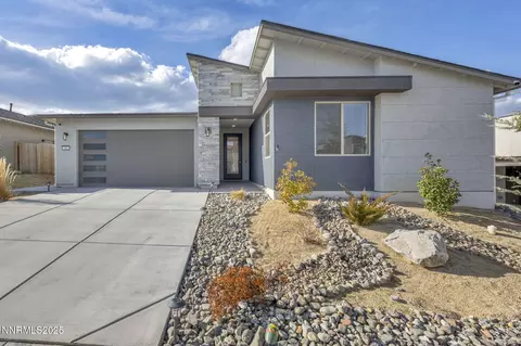 32 Stellar Ct, Carson City, NV 89705