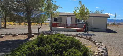 302 Martin Ln, Dayton, NV 89403