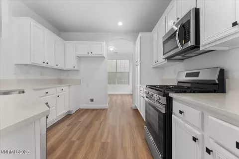10482 Summershade Ln, Reno, NV 89521 photo 8