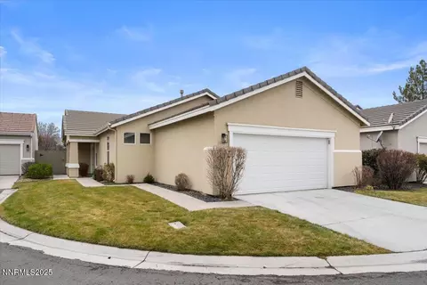 10482 Summershade Ln, Reno, NV 89521 photo 2