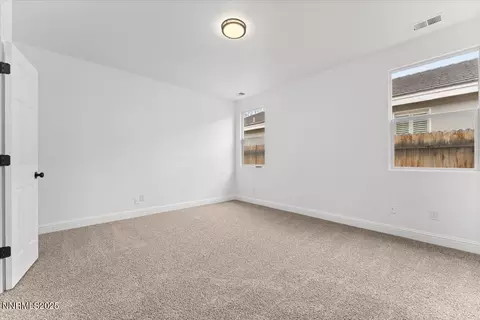 10482 Summershade Ln, Reno, NV 89521 photo 16
