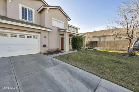 Exterior - 119 Red Oak Ct, Fernley, NV 89408 photo 2 of 9