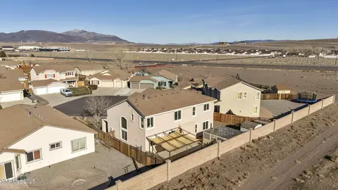 View/Area - 119 Red Oak Ct, Fernley, NV 89408 photo 8 of 14